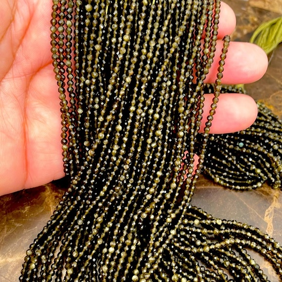 Cat’s eye 2mm - Picture 1 of 6